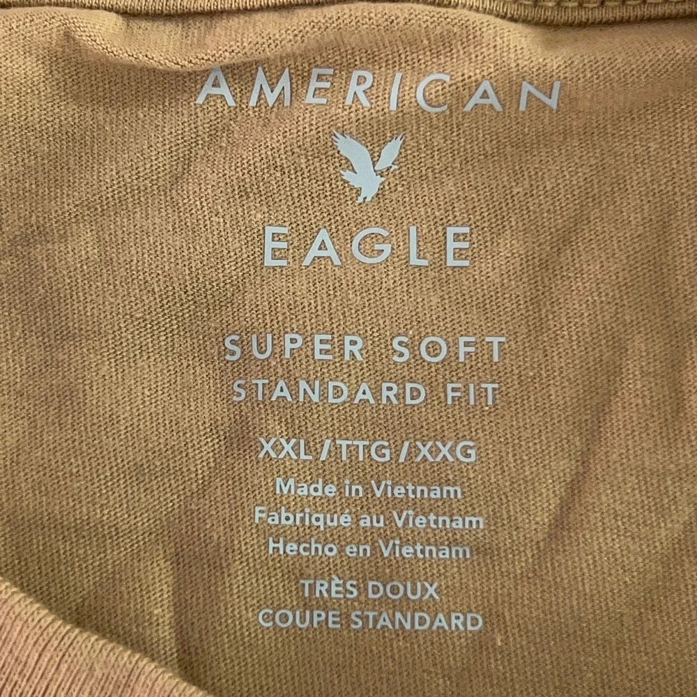 American Eagle Mens XXL Tan Graphic Logo Super Soft T-Shirt NWT